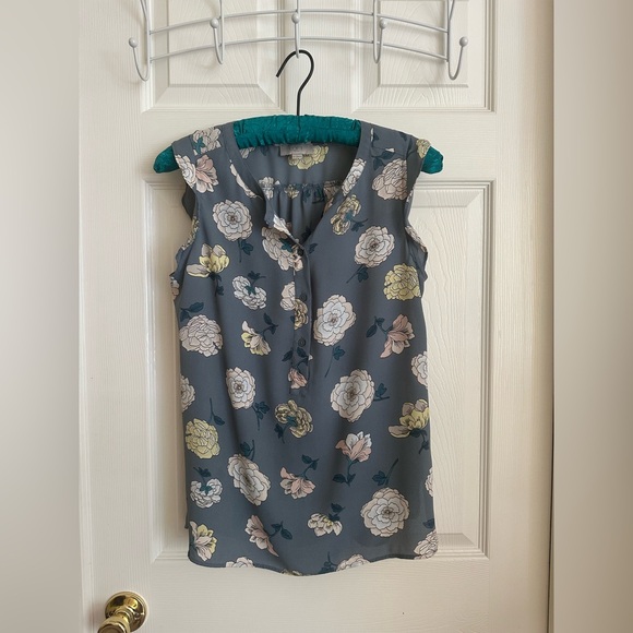 LOFT Tops - Loft tank top